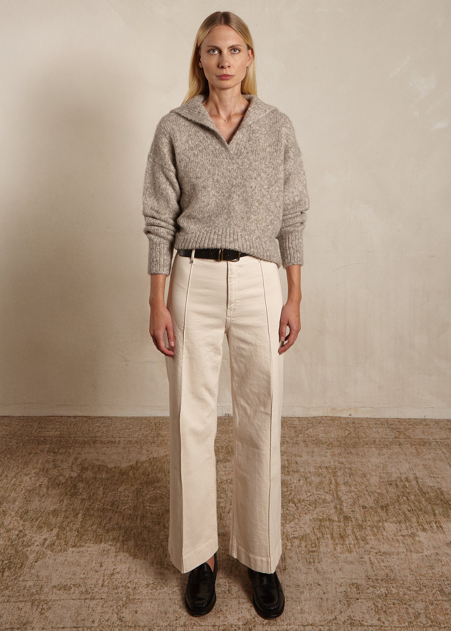 Sailor collar weekend sweater