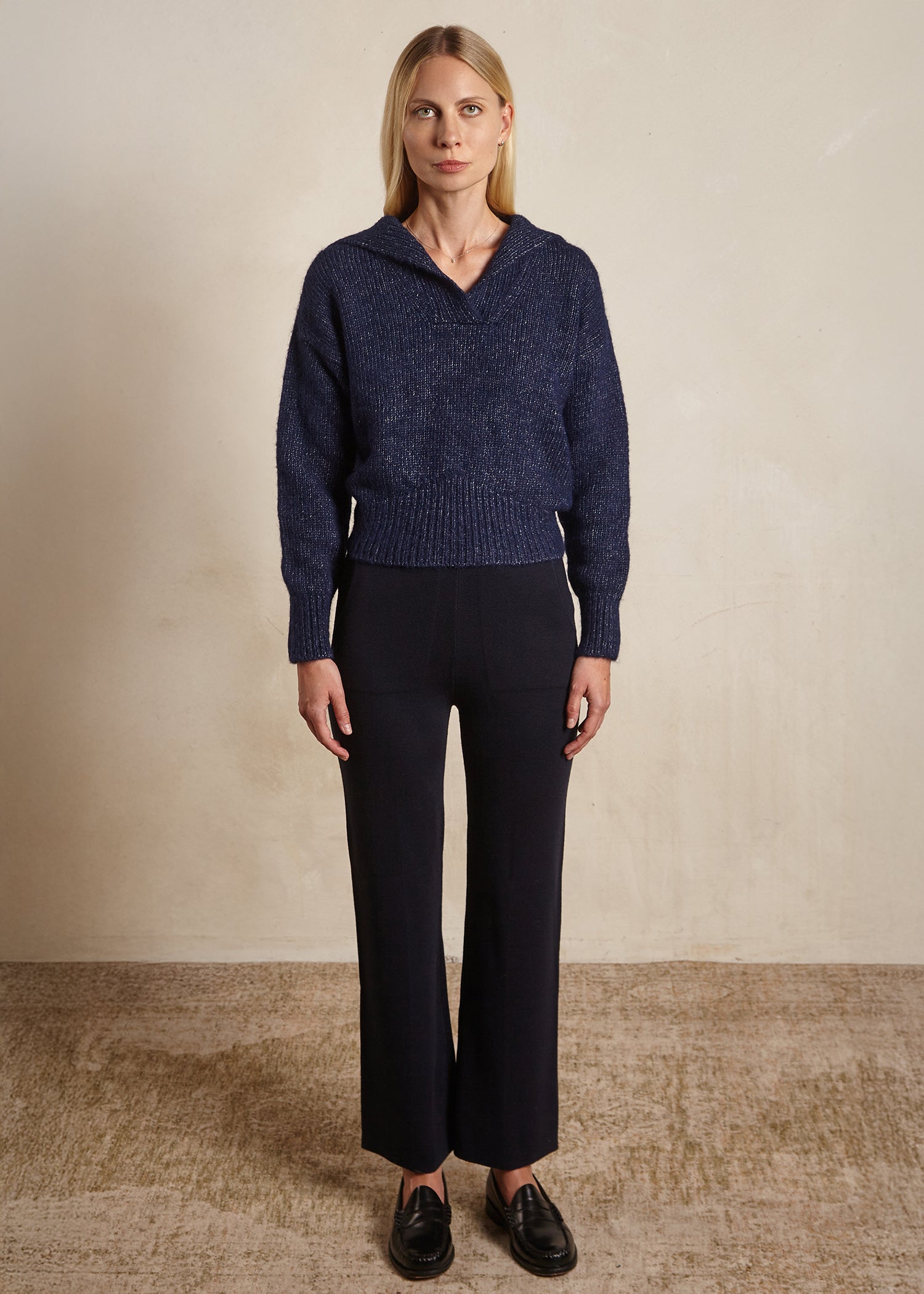 Sailor collar weekend sweater