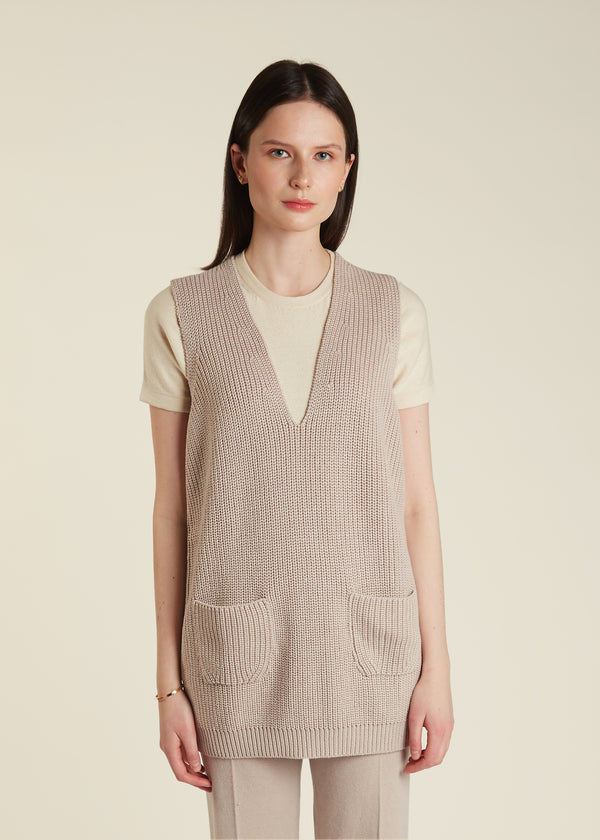 gill vest